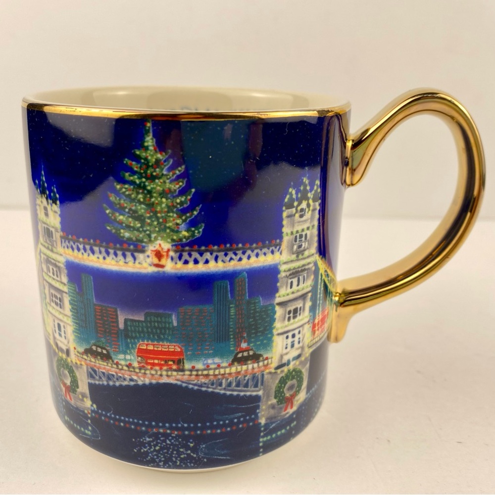Anthropologie Holiday Time In The City 2023 Mug Coffee Tea Cup London Preowned